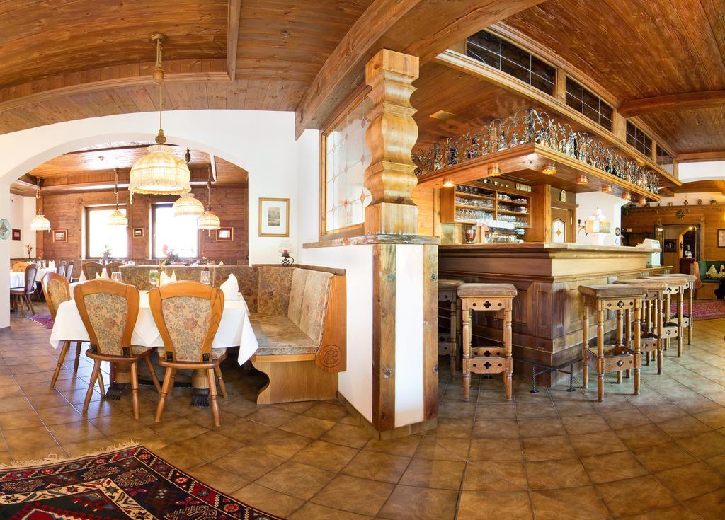 Hotel Rosengarten Neustift im Stubaital Exterior photo